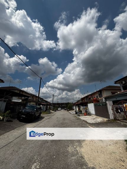 2 storey Terrace for sale @ jalan Sri putri kulai , Johor, Kulai