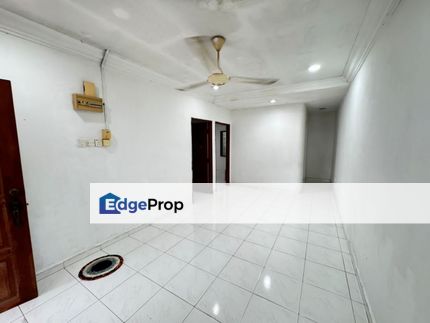 1 Storey terrace for sale @ jalan kejayaan taman universiti , Johor, Skudai