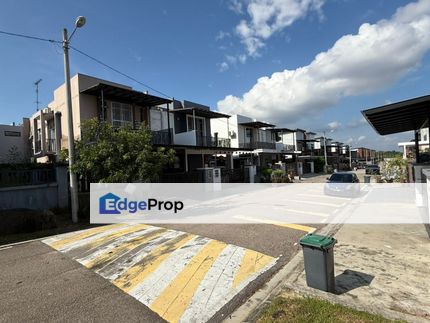Double storey Cluster @jalan Tropika taman Tropika kulai , Johor, Kulai