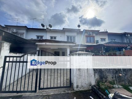 Double storey Terrace for sale @ jalan sri putri kulai, Johor, Kulai