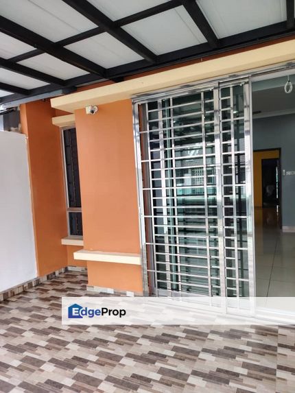 2 Storey Terrace House For Rent @ Jalan Cempaka Indahpura Kulai , Johor, Kulai