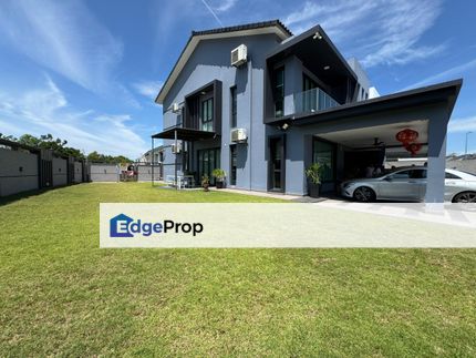 2 Storey Semi D House For Sale @ jalan idaman 7 Nusa idaman , Johor, 