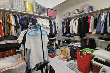 Jalan Setia Tropika 5/4