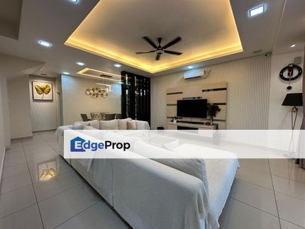 Double Storey Terrace House For Sale @ Jalan Camar Bandar Putra Kulai , Johor, Kulai