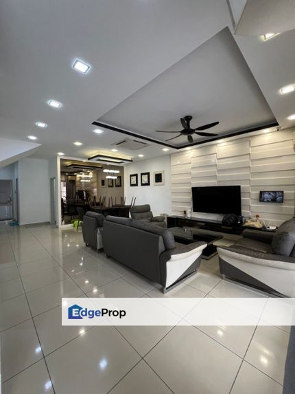 Double Storey Terrace House For Sale @ Jalan Camar Bandar Putra Kulai , Johor, Kulai