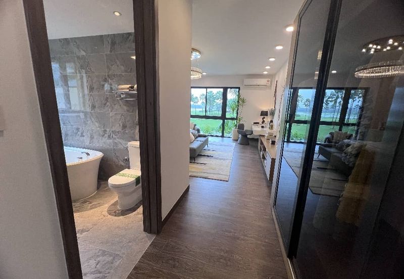 Penthouse For sale@ Nigella Park Forest City 