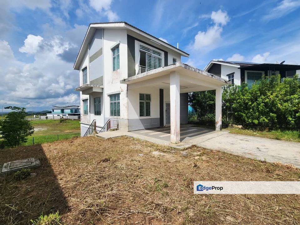 2 Storey zero lot bungalow house For sale @ Eroca hill Kelapa sawit kulai , Johor, Kulai