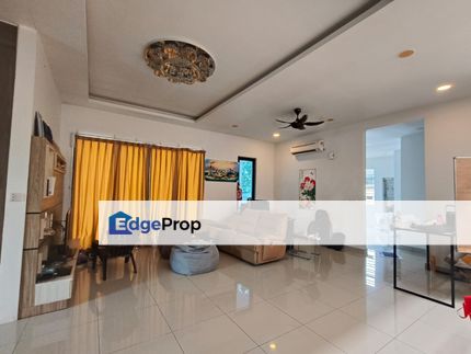 2 Storey Terrace House For Sale @ Jalan iris Indahpura Kulai , Johor, Kulai