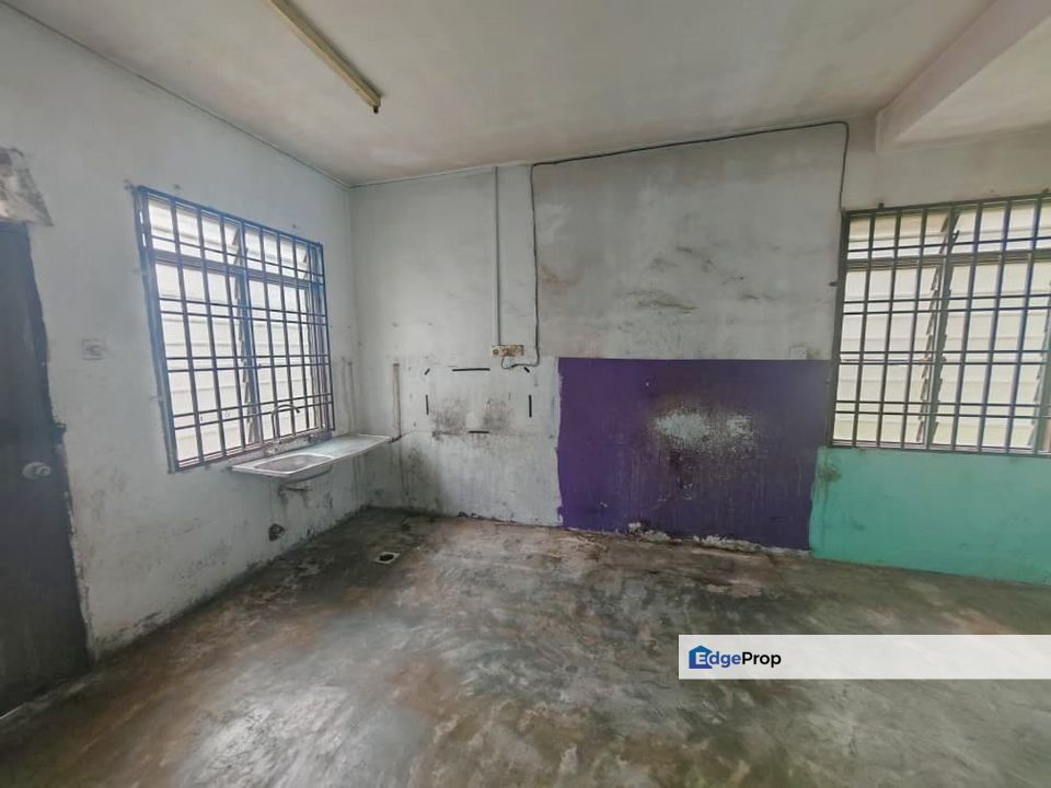 2 Storey Terrace Medium Cost House For Sale @ Taman permai kulai, Johor, Kulai