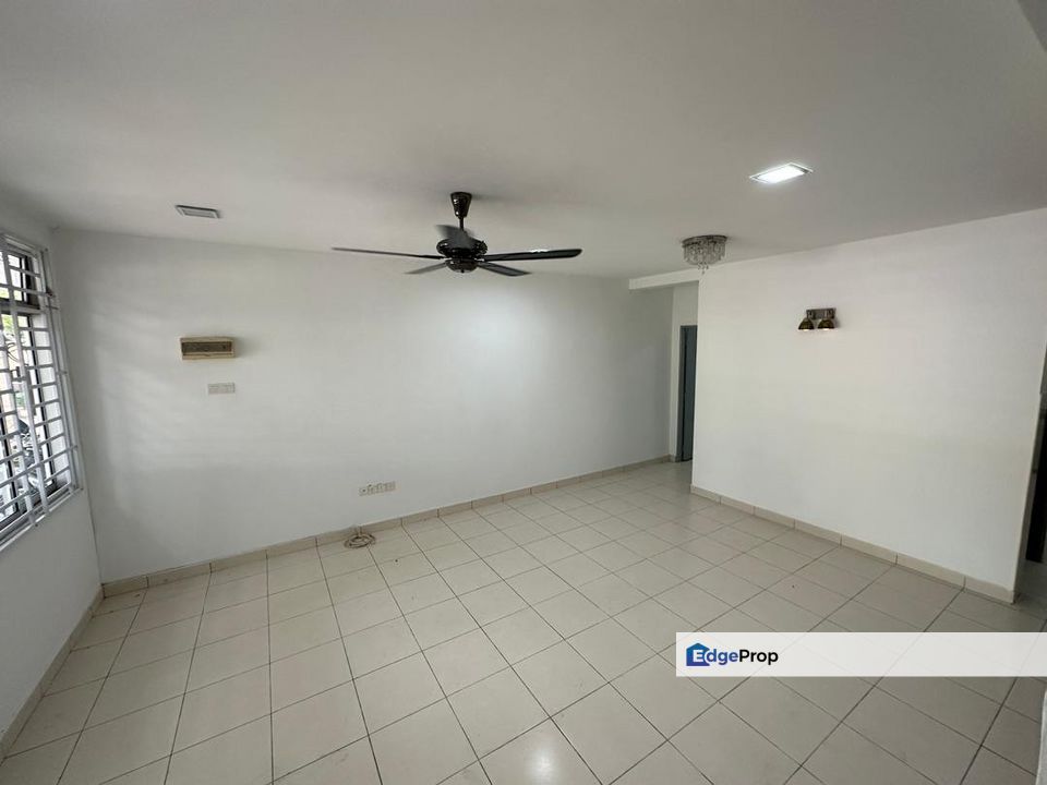 2 Storey Terrace medium cost House For Sale @ Taman Sri Pulai perdana skudai, Johor, Skudai