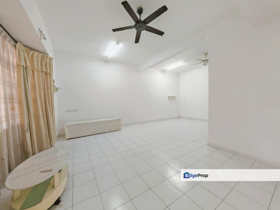 2 Storey Terrace House For Sale @ Taman Kulai utama , Johor, Kulai
