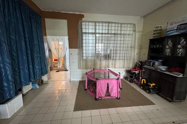 Jalan Bukit Kempas Utama