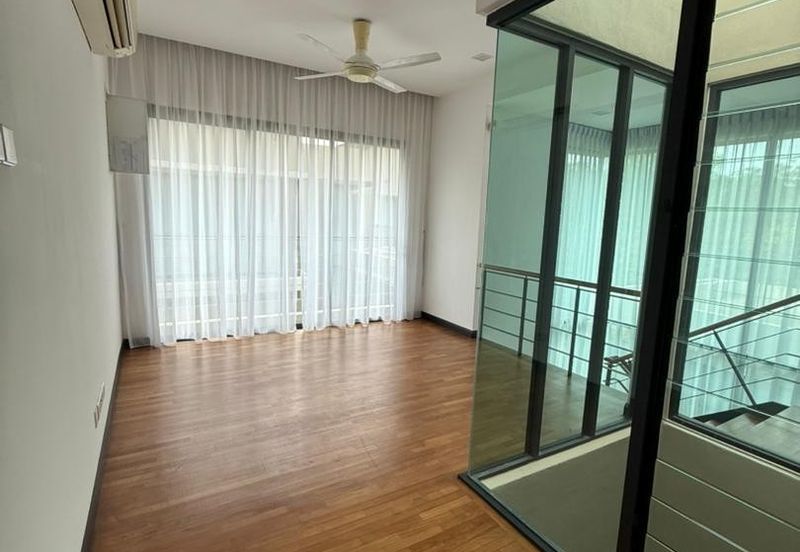 Bayou Creek, Leisure Farm