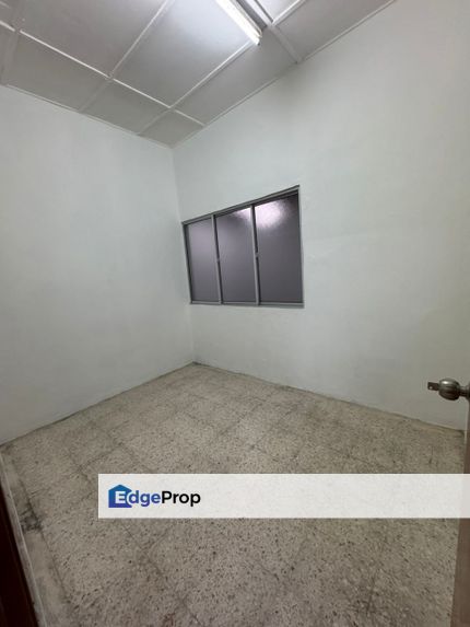Single Storey Terrace House For Rent @ Taman putri Kulai , Johor, Kulai