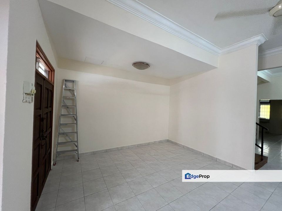 2 Storey Terrace House For Sale @ Jalan Anggerik Kulai utama , Johor, Kulai