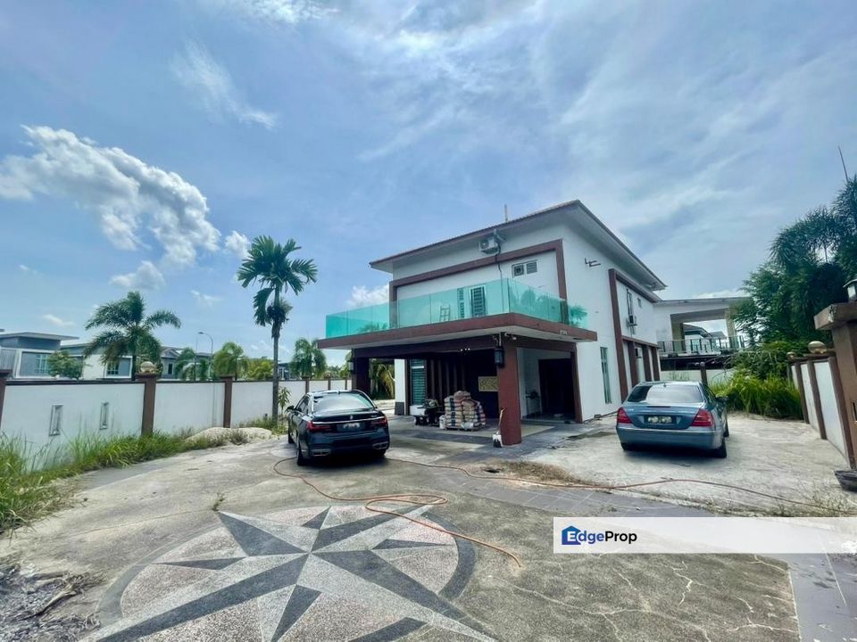 2 Storey Bungalow House For Sale @ Taman Pulai Indah, Johor, Kangkar Pulai