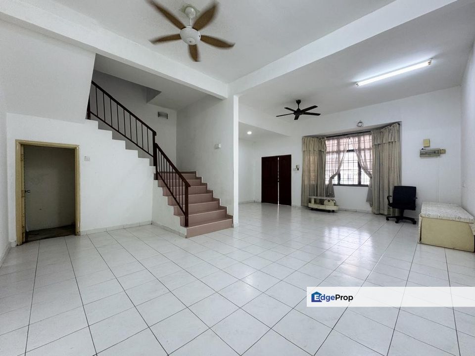 2 Storey Terrace House For Sale @ Taman Kulai utama , Johor, Kulai