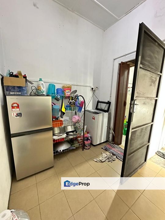 1 Storey low cost house for sale @ Jalan merak Taman Damai kulai, Johor, Kulai