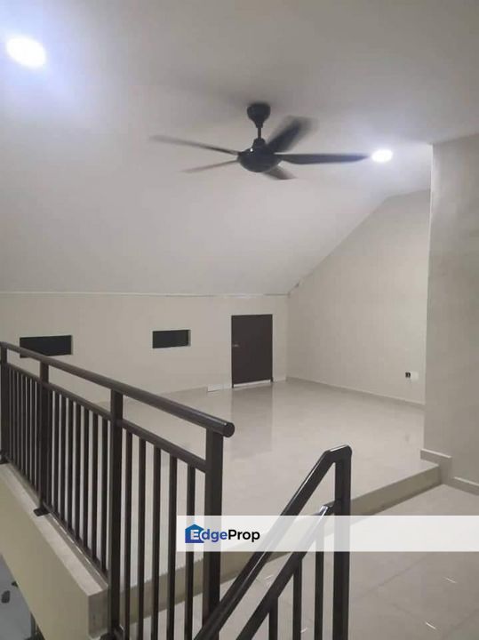 Double Storey Terrace House For Sale @jalan melati Taman Indahpura Kulai , Johor, Kulai