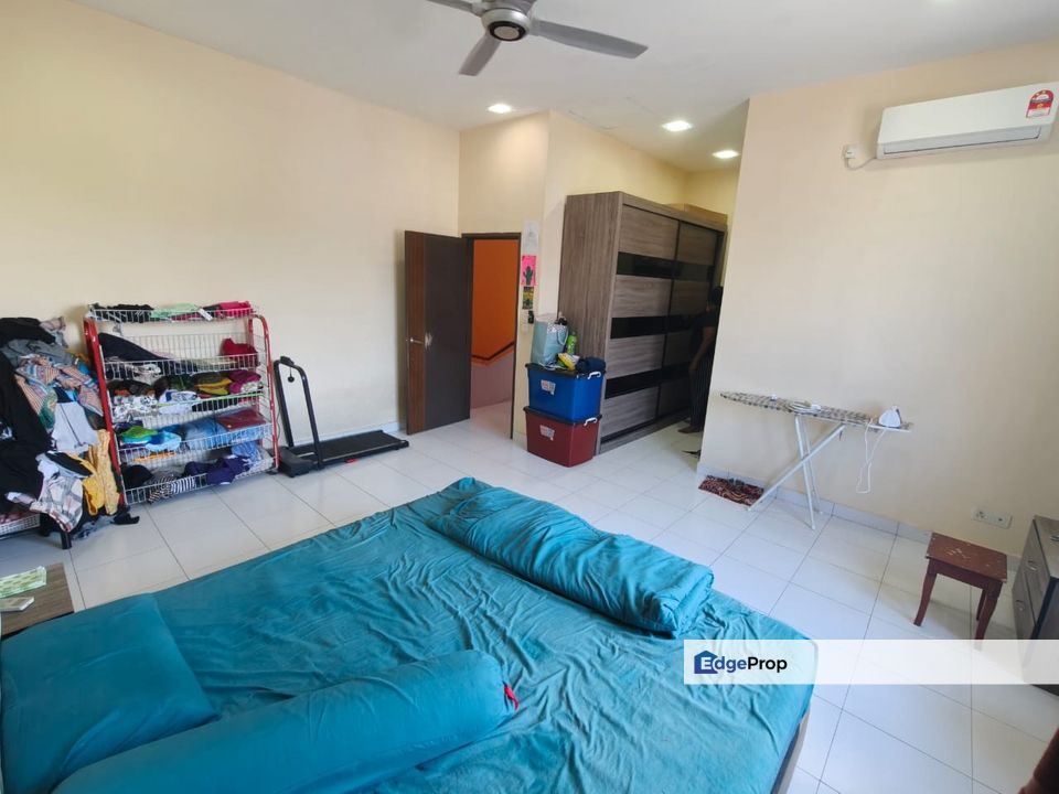 2 Storey Terrace House For Sale @ Jalan Lagenda Taman Lagenda Putra Kulai , Johor, Kulai