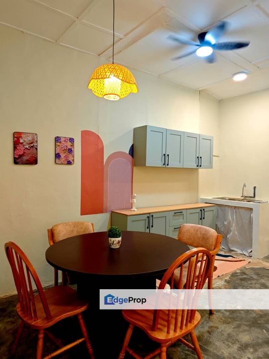 Single Storey low cost house for sale @ Jaln bunga cempaka Taman aman kulai, Johor, Senai