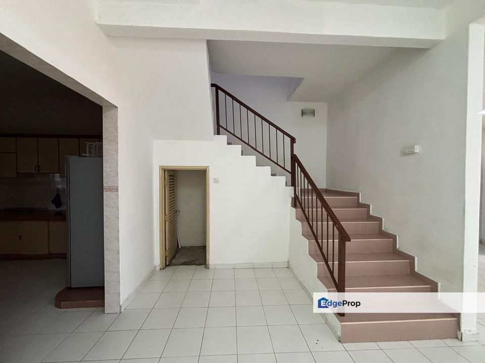 2 Storey Terrace House For Sale @ Taman Kulai Utama , Johor, Kulai