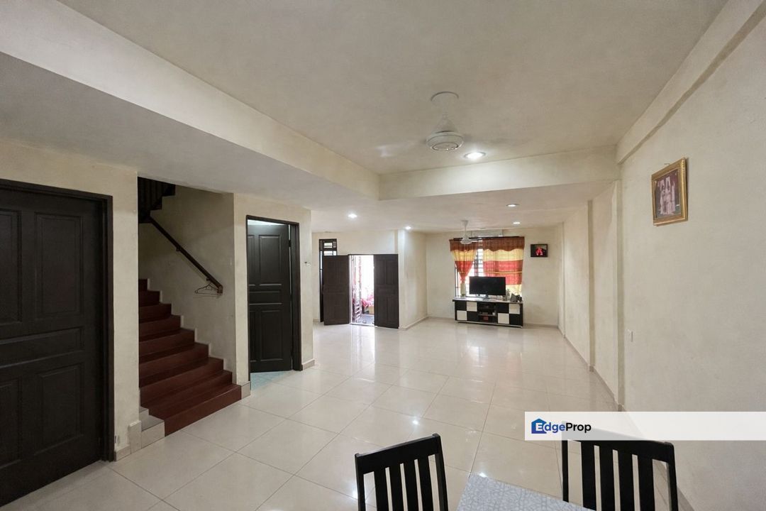2 Storey Terrace House For Sale @ Jalan balau Taman Melanti Kulai, Johor, Kulai