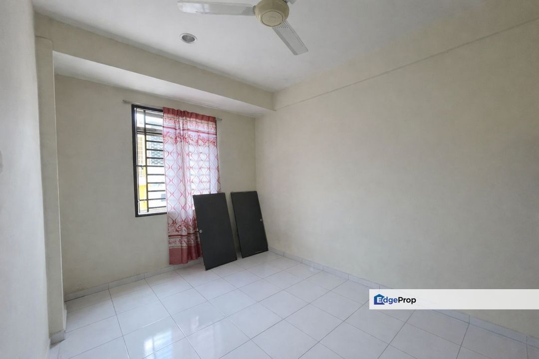 2 Storey Terrace House For Sale @ Jalan balau Taman Melanti Kulai, Johor, Kulai