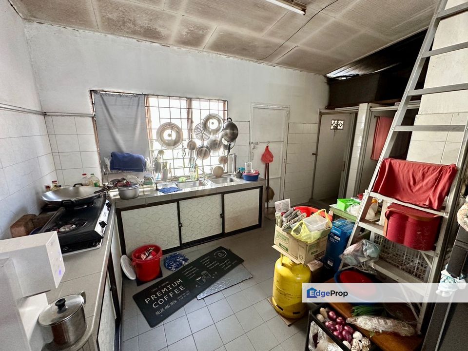 Single Storey medium cost for sale @ Taman AMAN senai, Johor, Senai