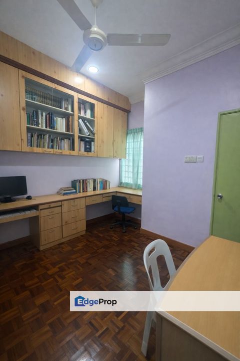 2 Storey Terrace House For Sale @ Jalan Nuri Bandar Putra Kulai , Johor, Kulai