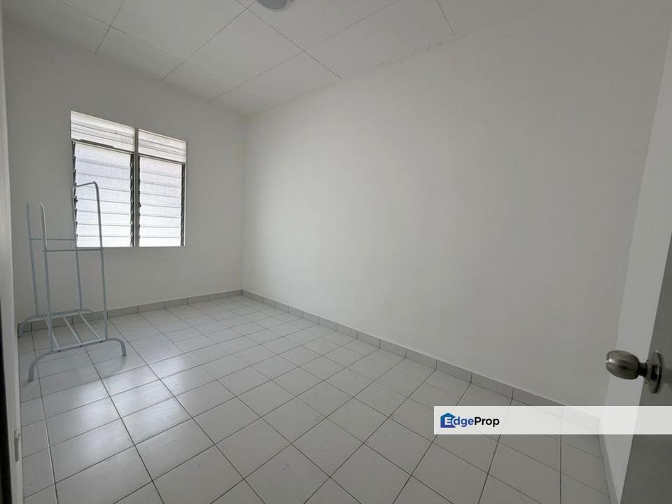 2 Storey Terrace House For Sale @ Jalan Jaya Putra Bandar jaya putra, Johor, Johor Bahru
