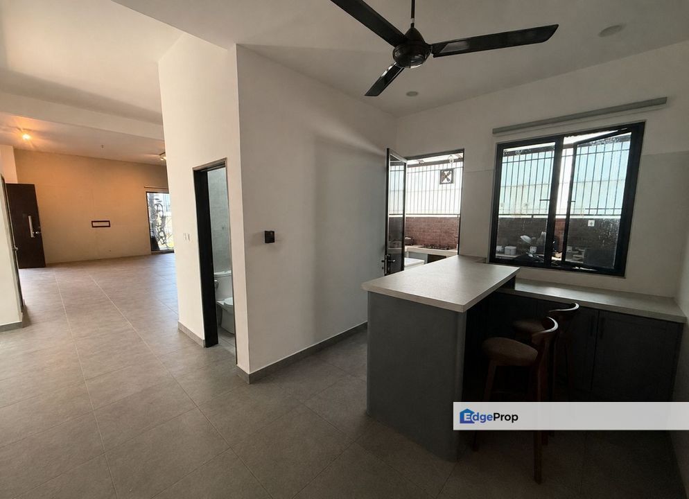 2 Storey cluster House For Sale @ Taman Tropika Kulai, Johor, Kulai