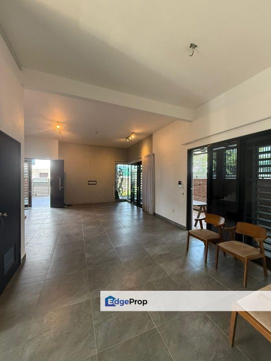 2 Storey cluster House For Sale @ Taman Tropika Kulai, Johor, Kulai