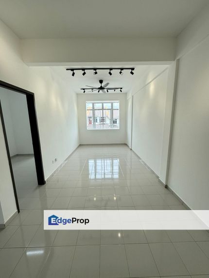 Town House for rent @ Jalan impiana 22, Johor, Kulai