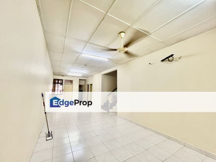 1.5 Storey Terrace for sale @ pelangi indah jalan ayu, Johor, Ulu Tiram