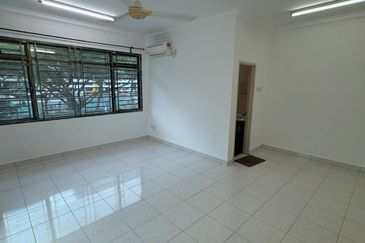 Austin Residence @Taman Mount Austin