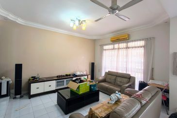 Austin Residence @Taman Mount Austin