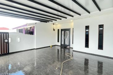 Single Storey Terrace @ Kulai Taman Makmur @ Beside Main Road