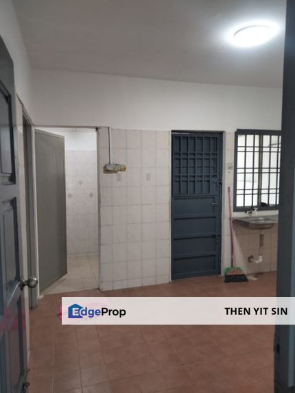 For Rent Double Storey @ Kulai near Highway Kelapa Sawit Sedenak @ Fully Furnished, Johor, Kulai