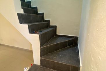 For Sale Double Storey Low Cost @ Pasir Gudang Taman Air Biru @ Renovated