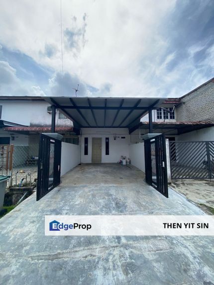 For Sale Double Storey Low Cost @ Pasir Gudang Taman Air Biru @ Renovated, Johor, Kulai