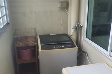 Golden Sands Seaview Residence