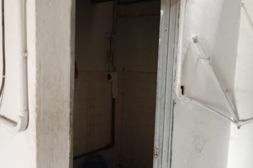 For Sale Single Storey Factory Shop @ Kulai Taman Mewah @ Light Industry