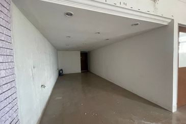 Jalan Sri Putri 4, Taman Putri Kulai