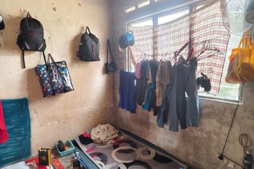 For Rent Double Storey Low Cost House @ Kulai Kawasan Perindustrian Kelapa Sawit near Sedenak 