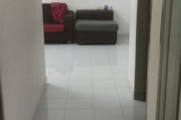 Sri Kenari Apartment