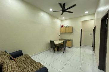 For Rent Single Storey Terrace @ Kulai Bandar Putra near Pei Cheng @ Fully Furnished