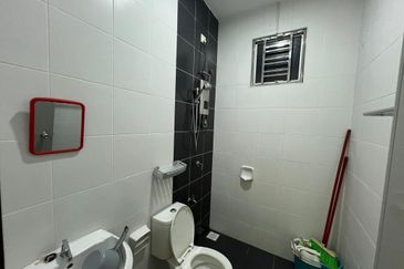 For Rent Single Storey Terrace @ Kulai Bandar Putra near Pei Cheng @ Fully Furnished