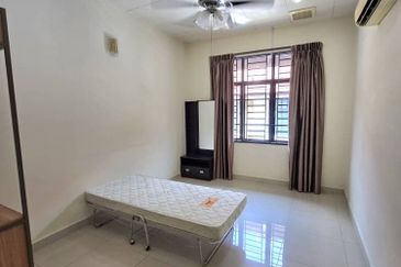 For Rent Double Storey Terrace @ Kulai Indapura near 2nd Link Tuas @ Fully Furnished