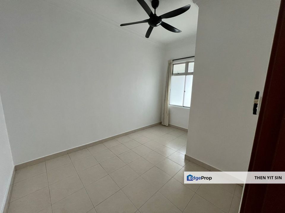 For Rent Double Storey @ Nusa Bestary Residency Bukit Indah @ Air Con Auto Gate, Johor, Skudai